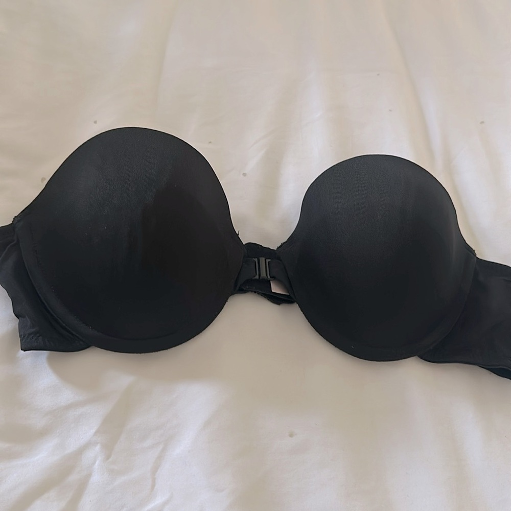Secret treasures 34B black strapless bra
